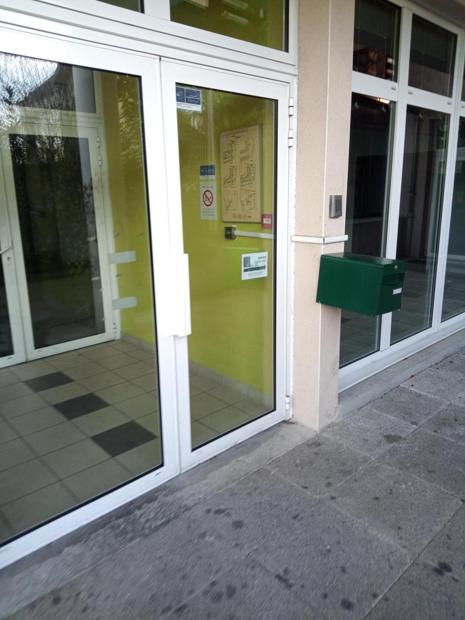 Agreable Studio Familial A Lourdes, Proche Gare ภายนอก รูปภาพ